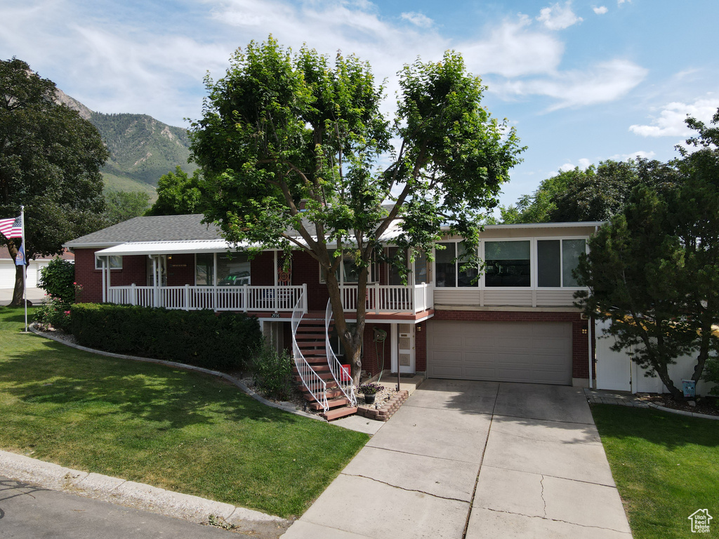 2936 E LA JOYA DR Salt Lake City, UT 84124