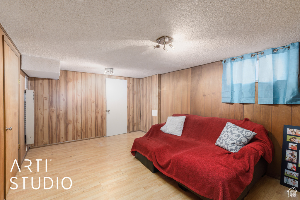 4370 S 175 E Washington Terrace, UT 84405