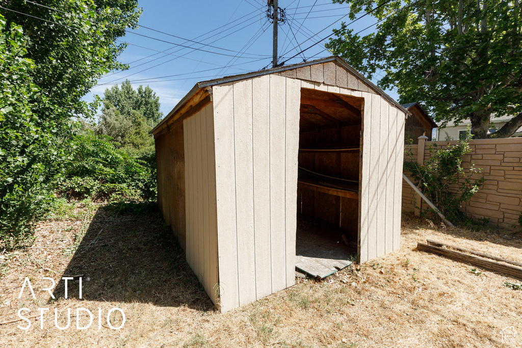 4370 S 175 E Washington Terrace, UT 84405