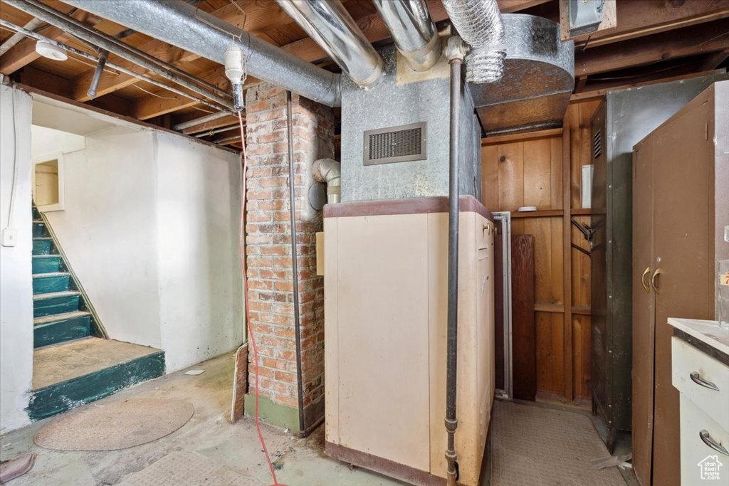 38 S 100 W Pleasant Grove, UT 84062