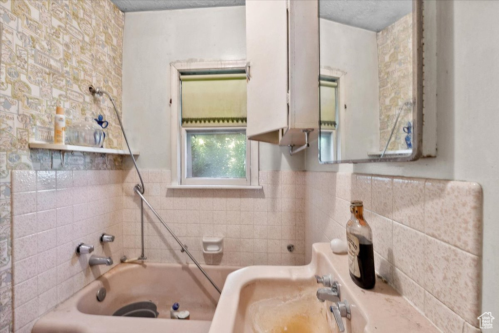 38 S 100 W Pleasant Grove, UT 84062
