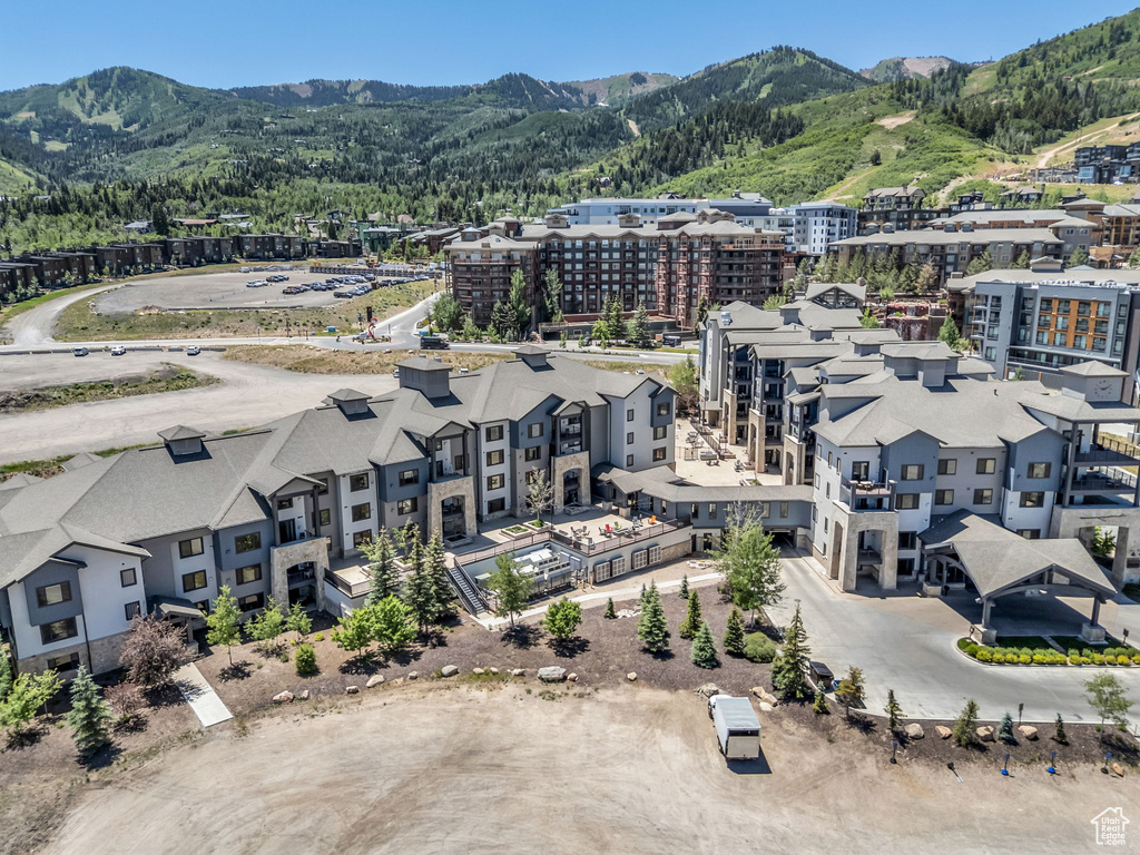 Bird's eye view of a mountain backdrop