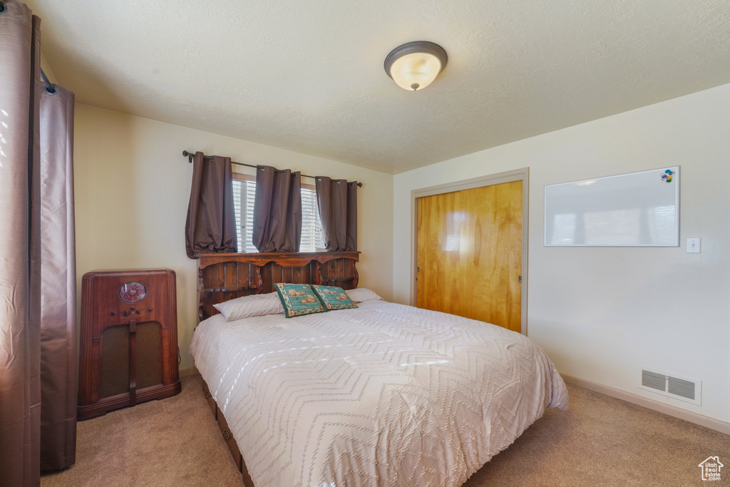 5572 S AVALON DR Murray, UT 84107