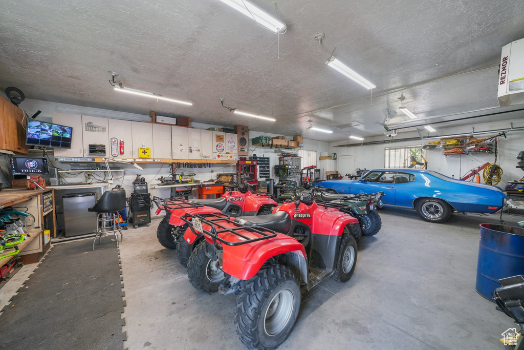 5572 S AVALON DR Murray, UT 84107