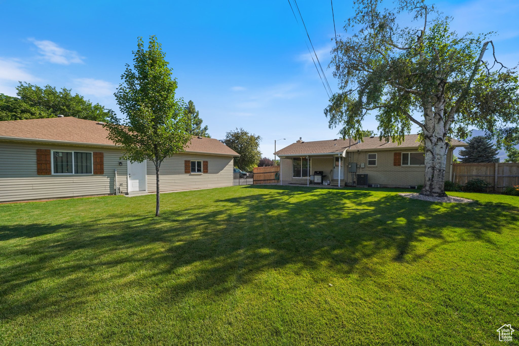 5572 S AVALON DR Murray, UT 84107