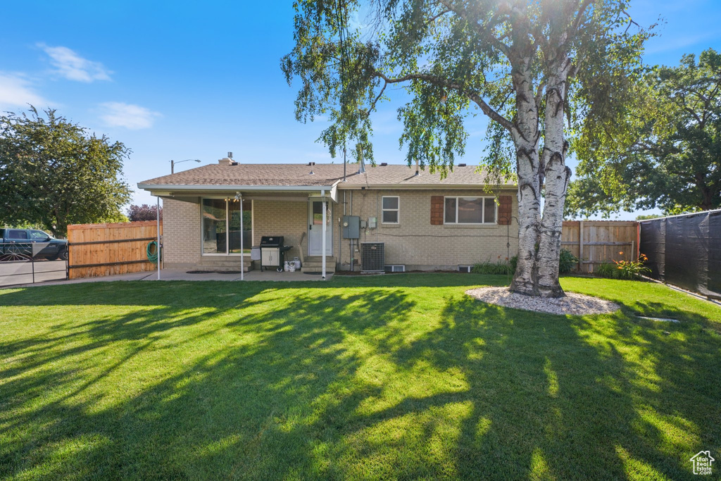 5572 S AVALON DR Murray, UT 84107