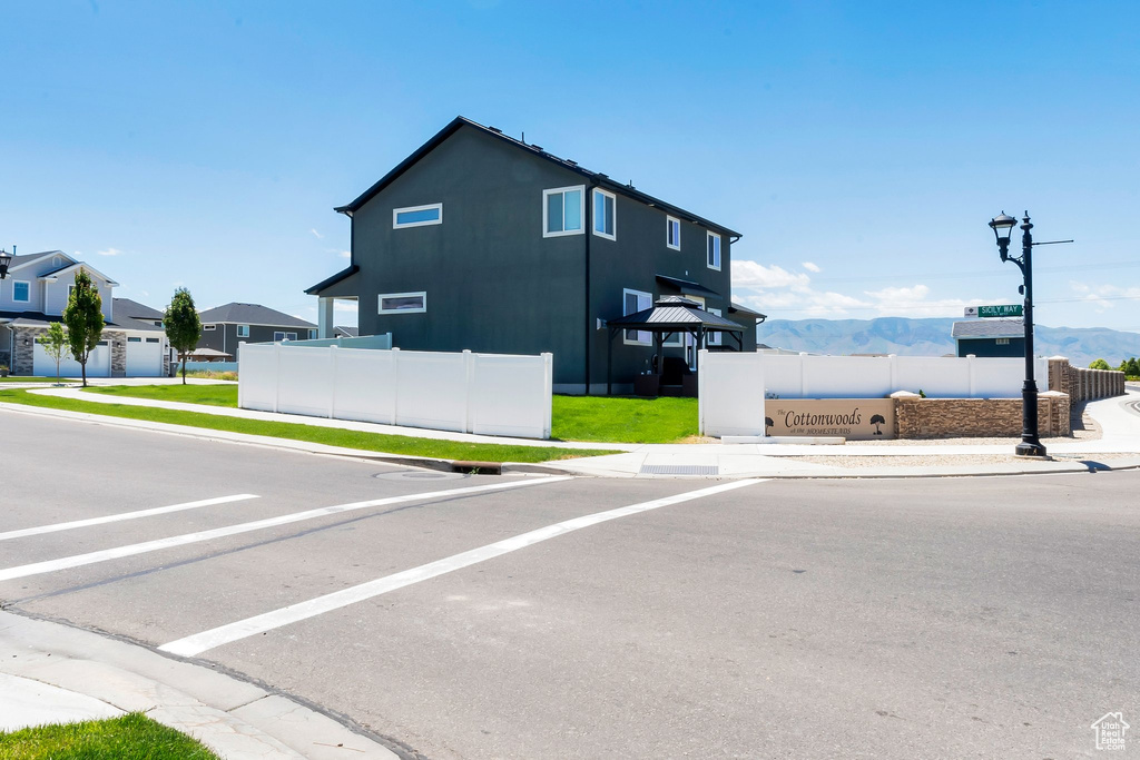 142 W HACKBERRY RD Vineyard, UT 84059