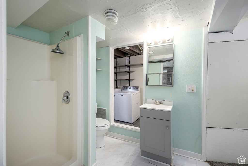 5674 S 2650 W Roy, UT 84067