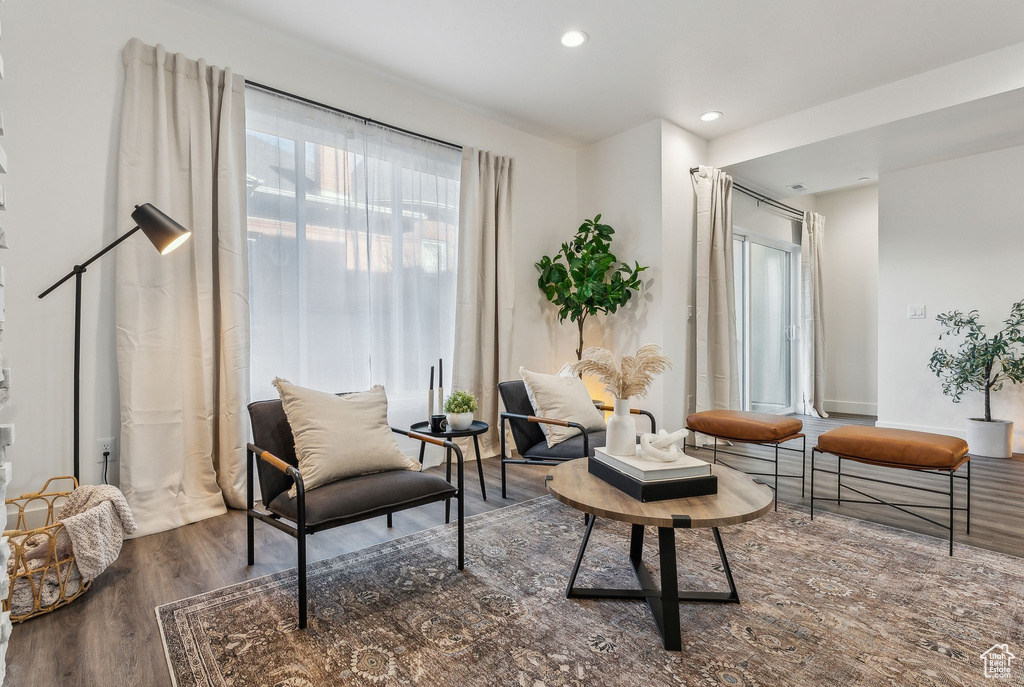Sitting room featuring wood finished floors and recessed lighting