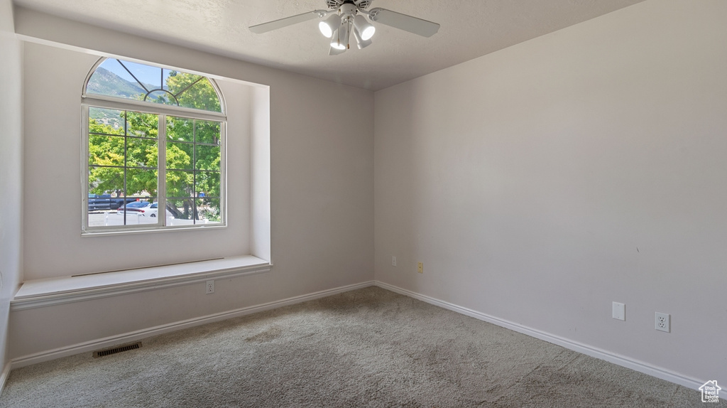 8007 S 2550 E South Weber, UT 84405