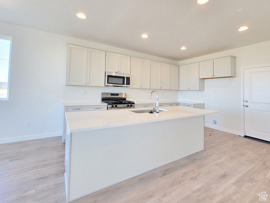 6767 S GLADE CREEK DR DR #230 West Jordan, UT 84081