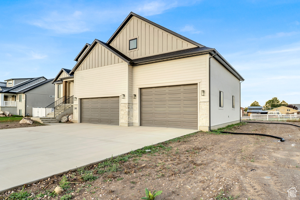 Photo 2 for MLS #2095707 at 3261 N 2500 West