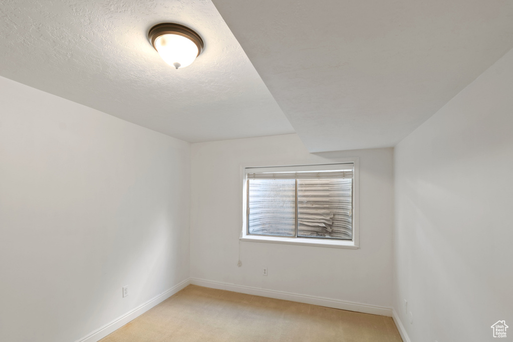 198 RIDGE RD Orem, UT 84057