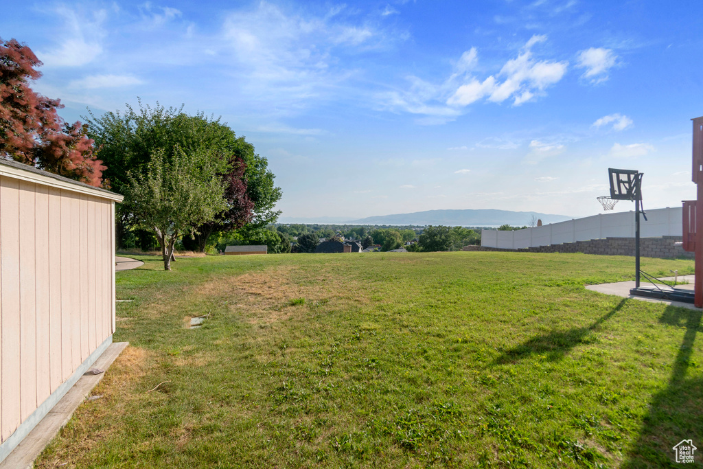 198 RIDGE RD Orem, UT 84057