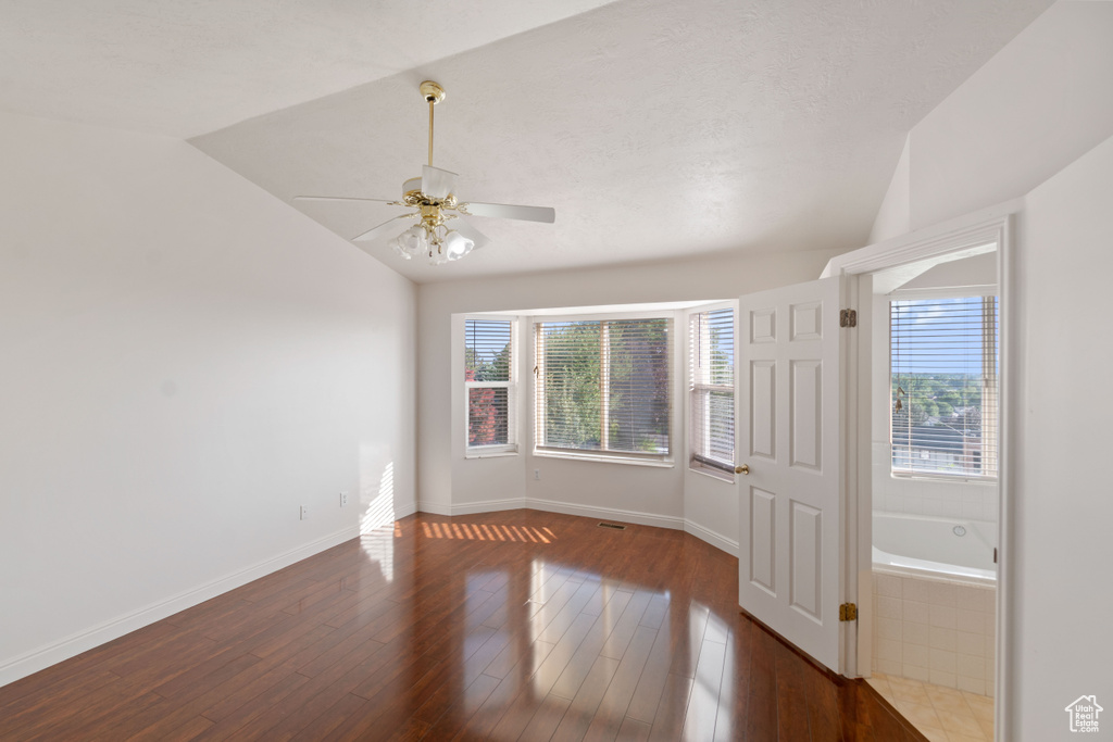198 RIDGE RD Orem, UT 84057