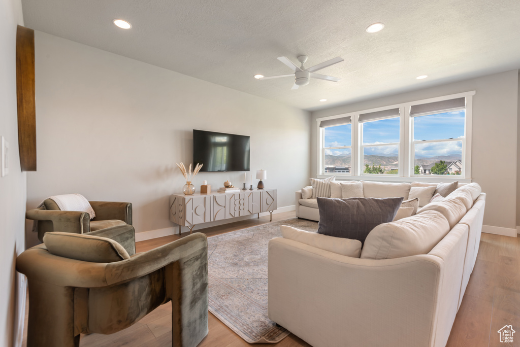 4133 N CRESTHAVEN LN Lehi, UT 84043