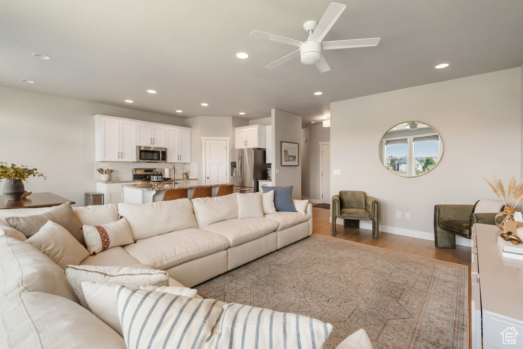 4133 N CRESTHAVEN LN Lehi, UT 84043