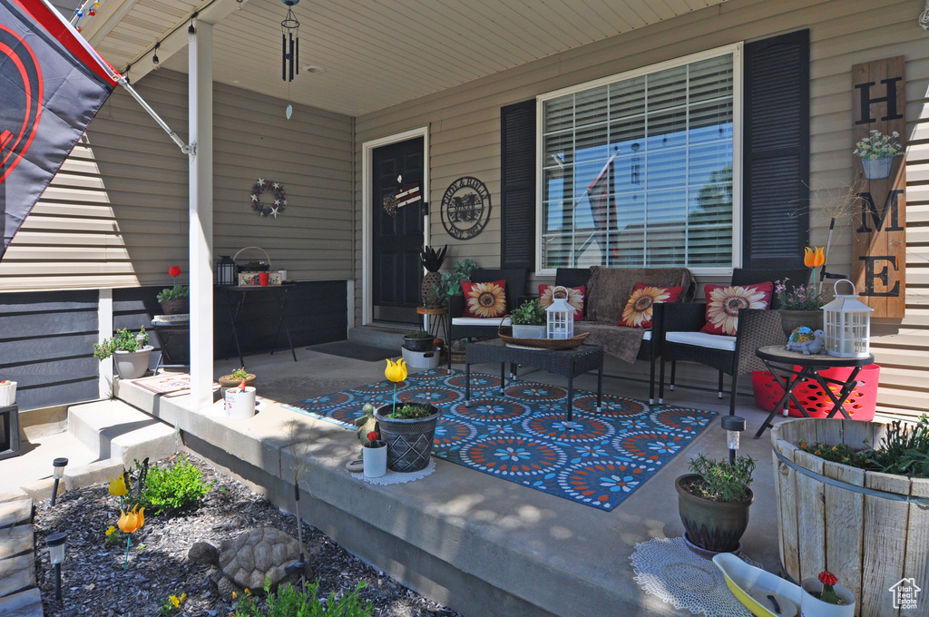 2113 E JUNIPER DR Eagle Mountain, UT 84005