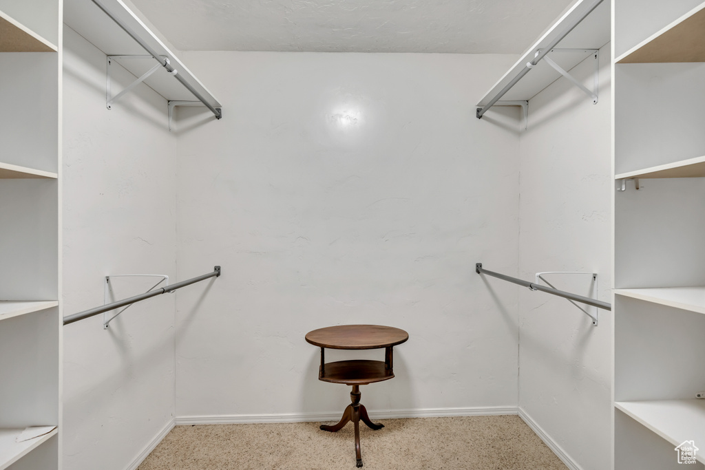 5327 S 560 E #F Murray, UT 84107