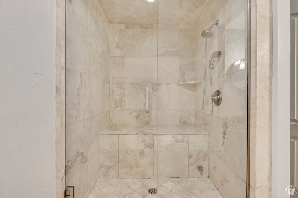 5327 S 560 E #F Murray, UT 84107