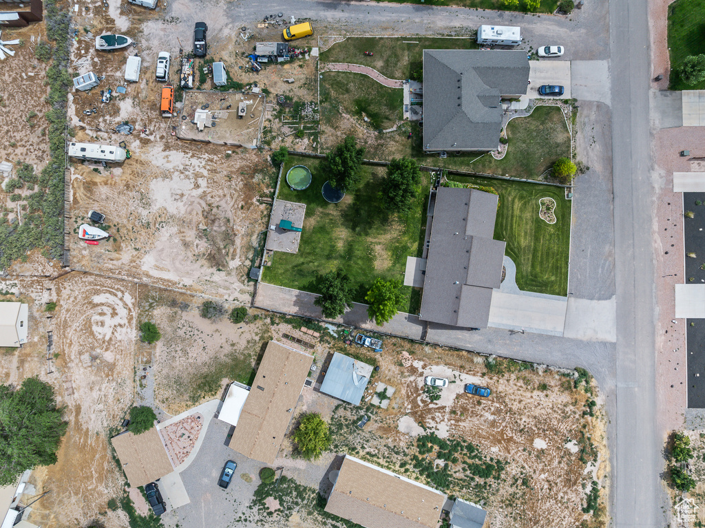 Aerial view of property and surrounding area