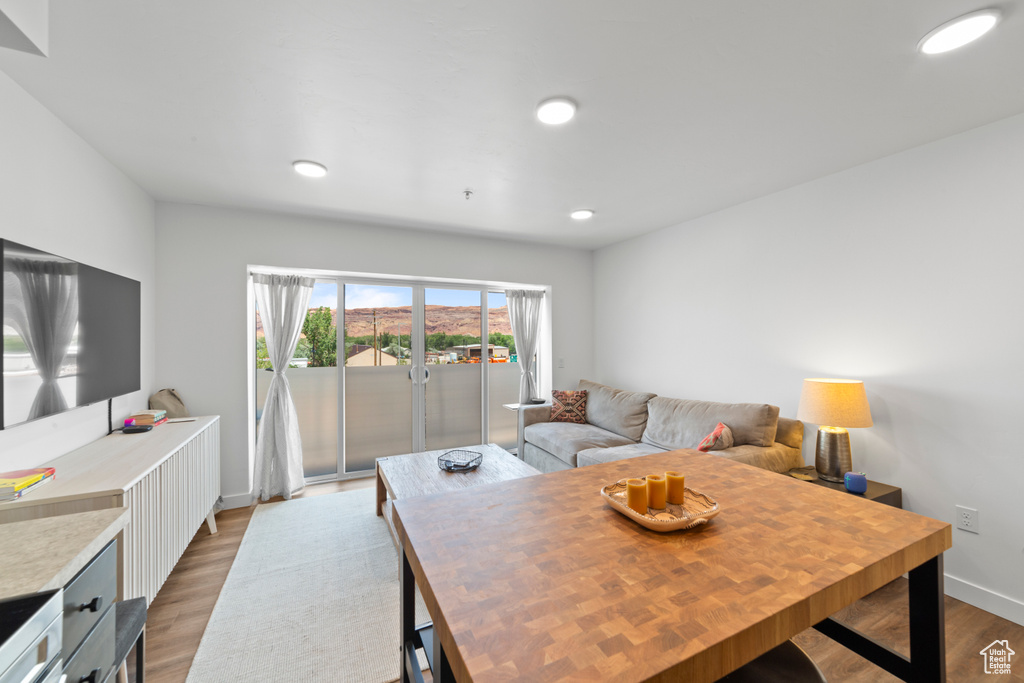 443 KANE CREEK BLVD #212 Moab, UT 84532