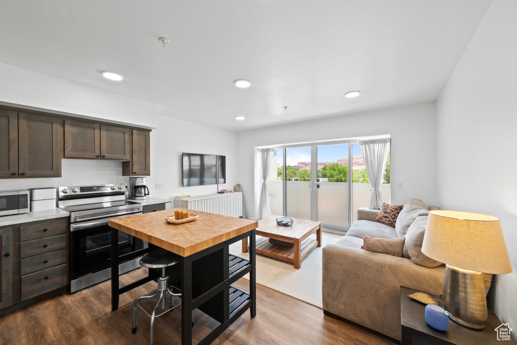 443 KANE CREEK BLVD #212 Moab, UT 84532
