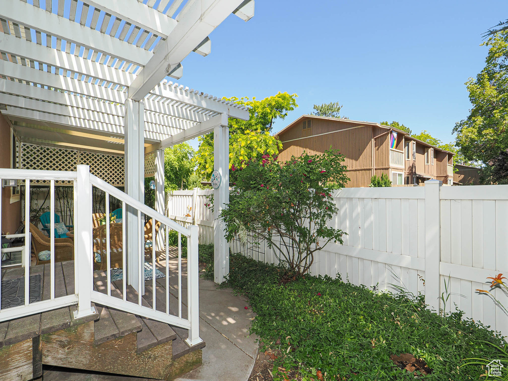 561 E LAND RUSH DR Midvale, UT 84047