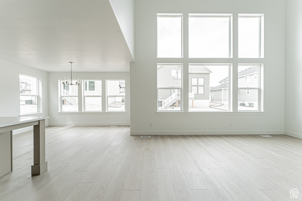 Photo 6 for MLS #2095762 at 13738 S Eckhart Ln #2306