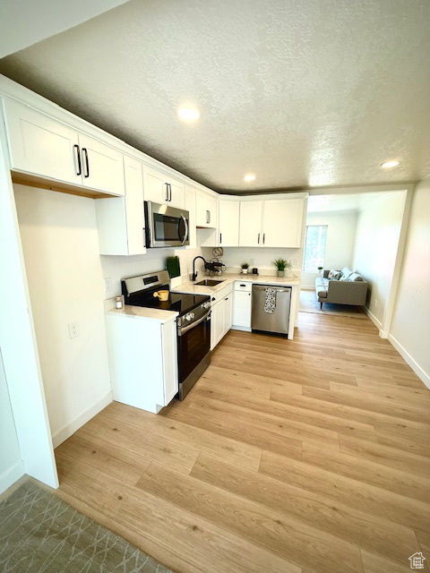 3066 S 8900 W Magna, UT 84044