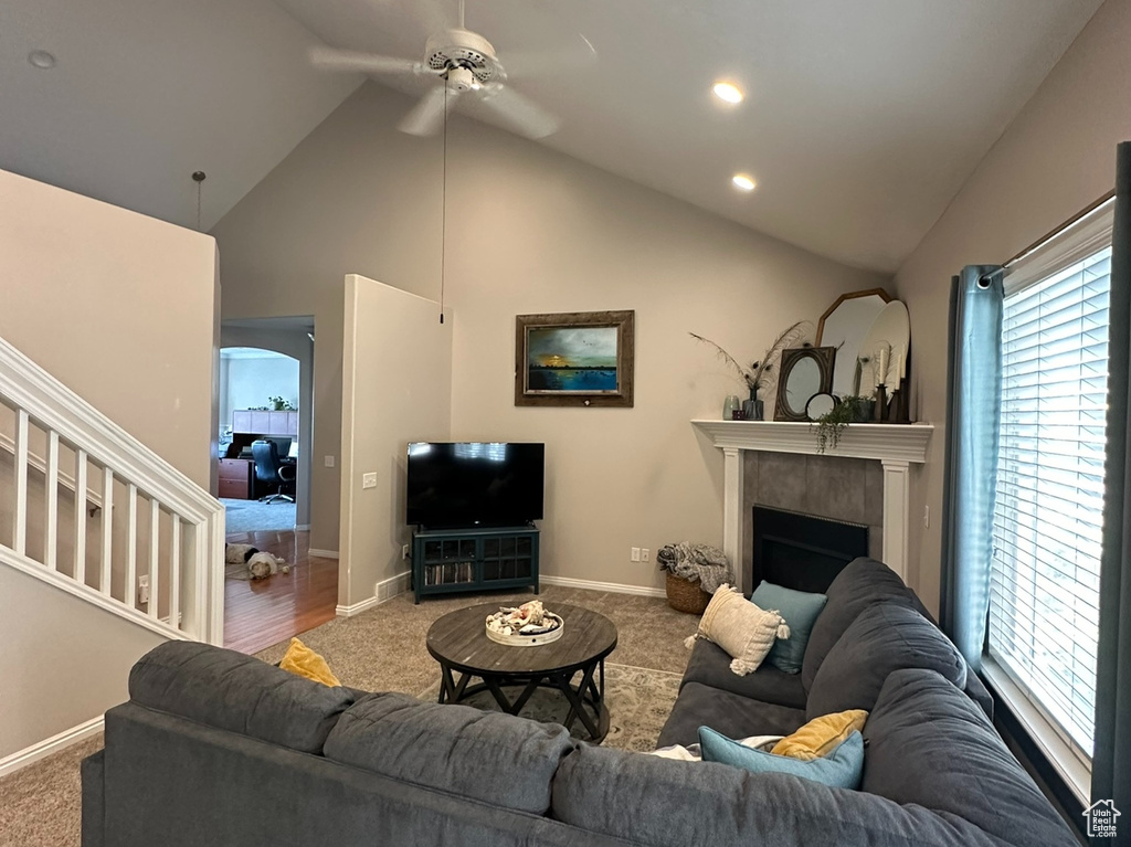 609 S PARKWAY DR North Salt Lake, UT 84054