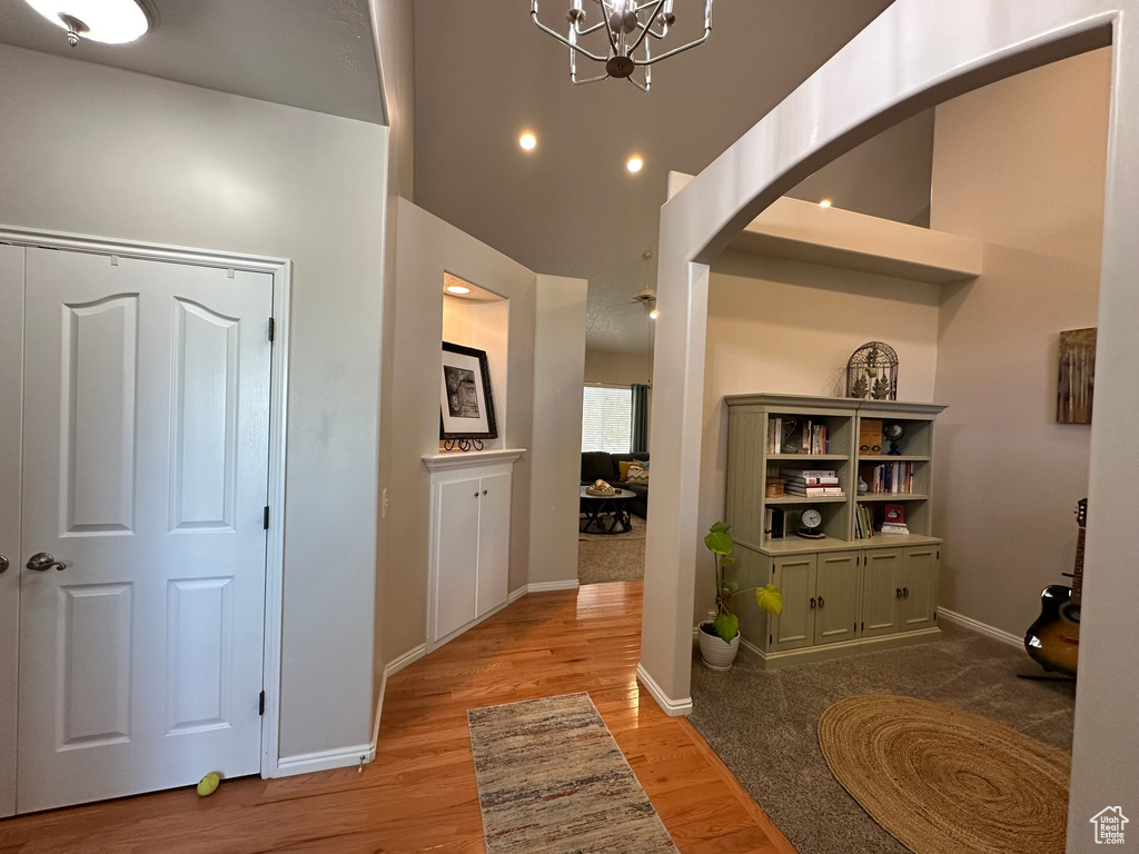 609 S PARKWAY DR North Salt Lake, UT 84054