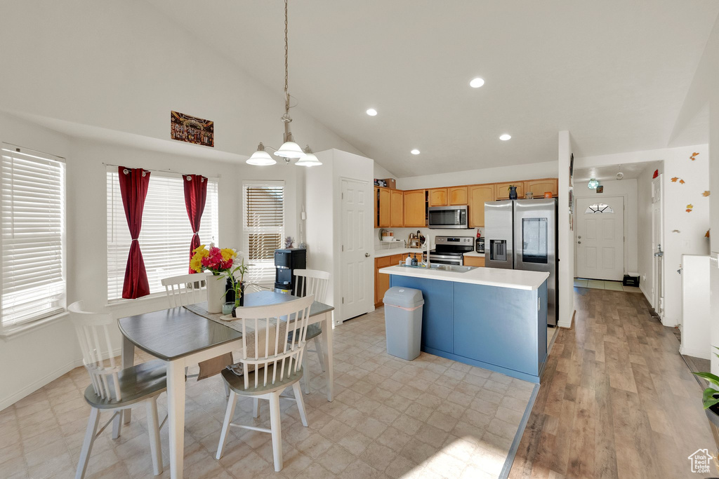 8282 S 6430 W West Jordan, UT 84081