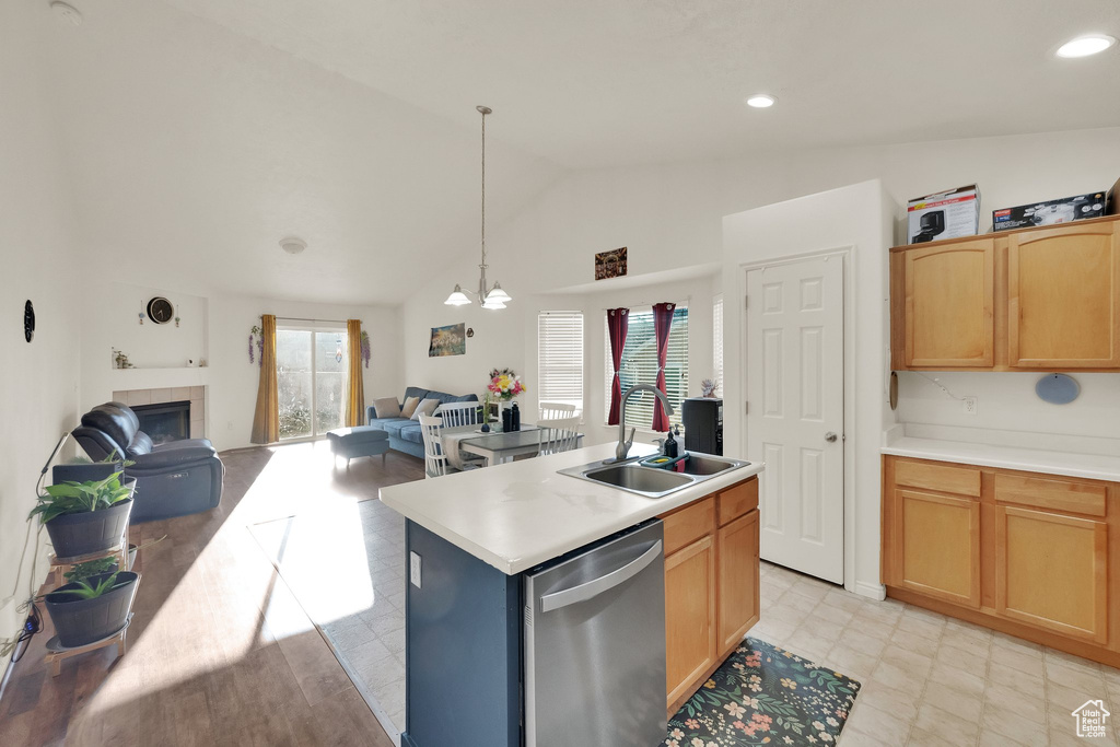 8282 S 6430 W West Jordan, UT 84081