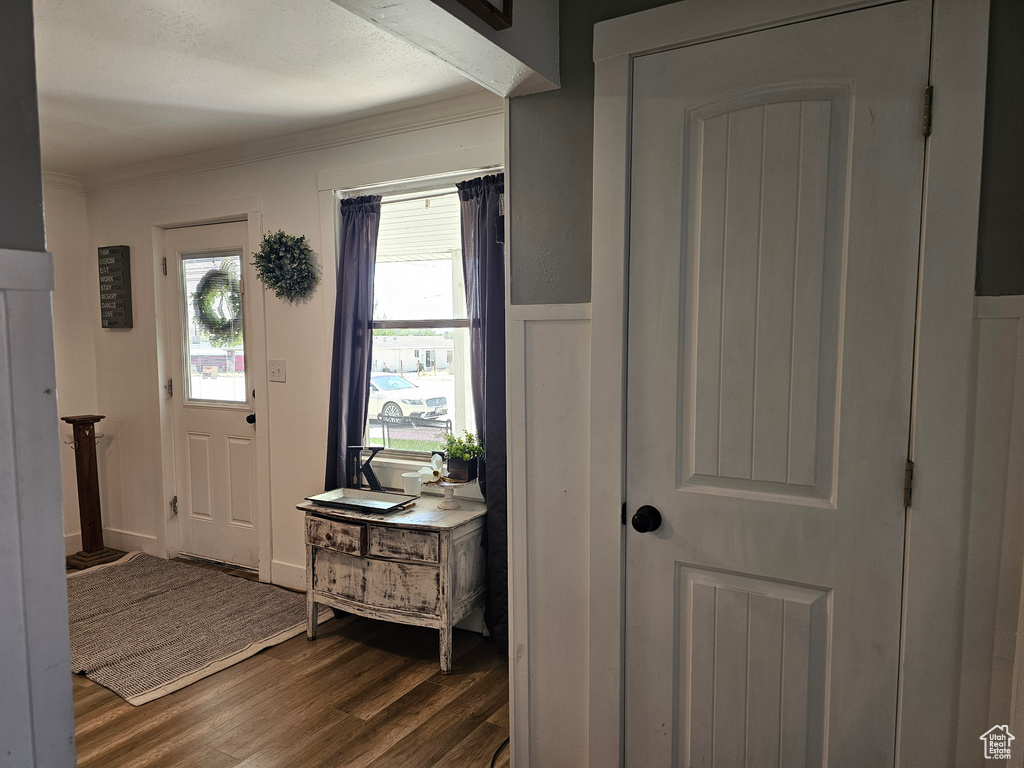 92 W 300 N Huntington, UT 84528