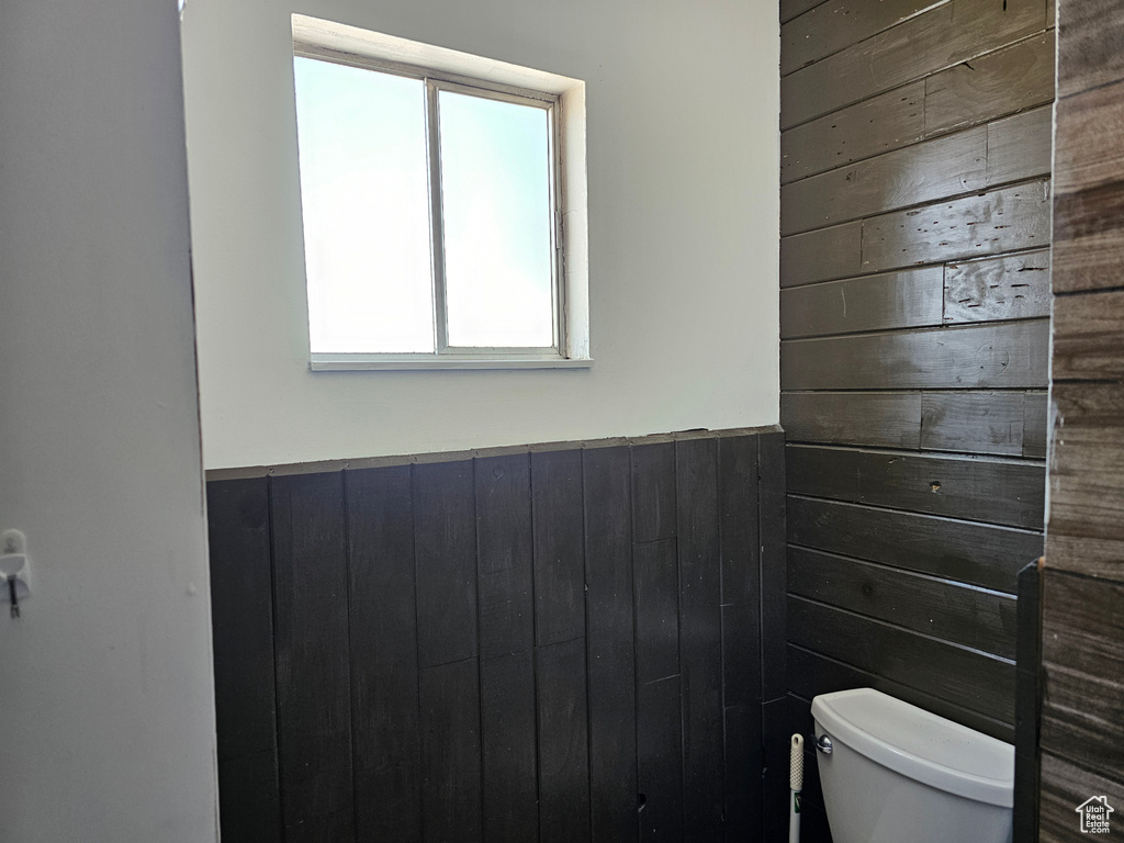 92 W 300 N Huntington, UT 84528