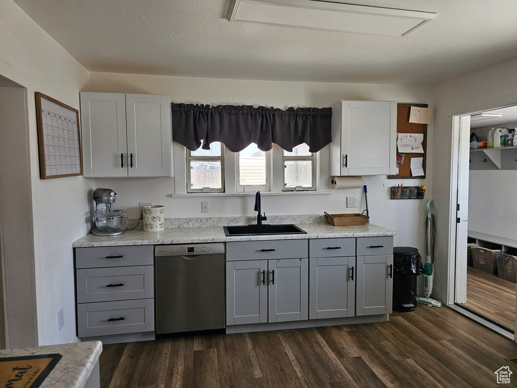 92 W 300 N Huntington, UT 84528