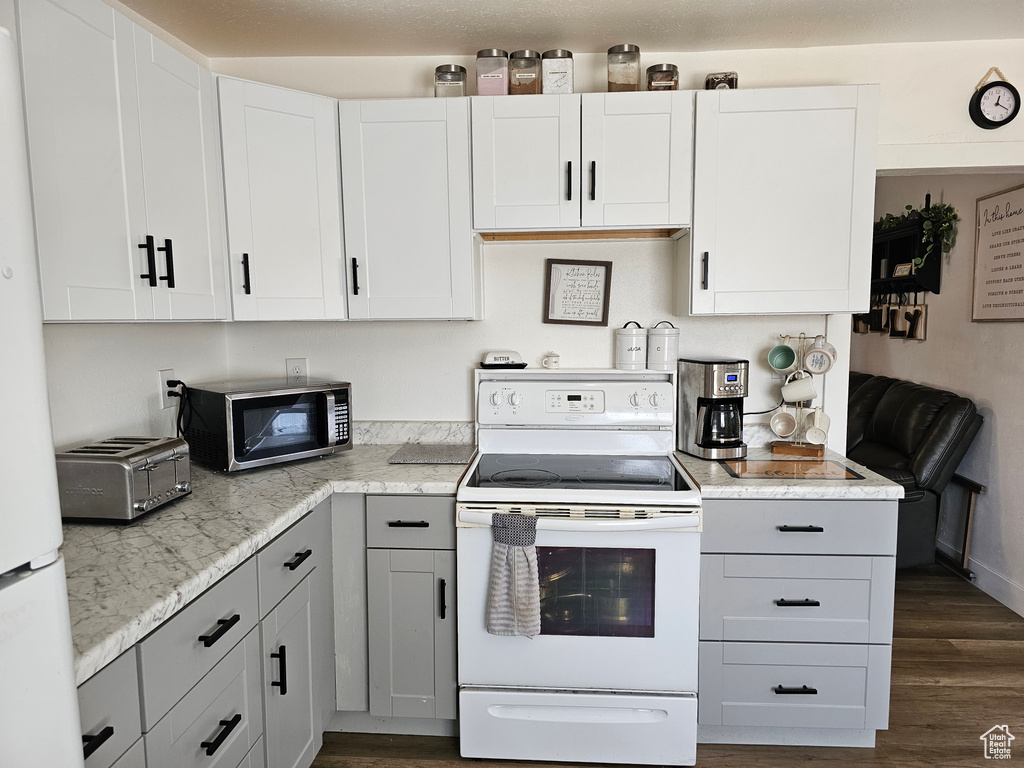 92 W 300 N Huntington, UT 84528