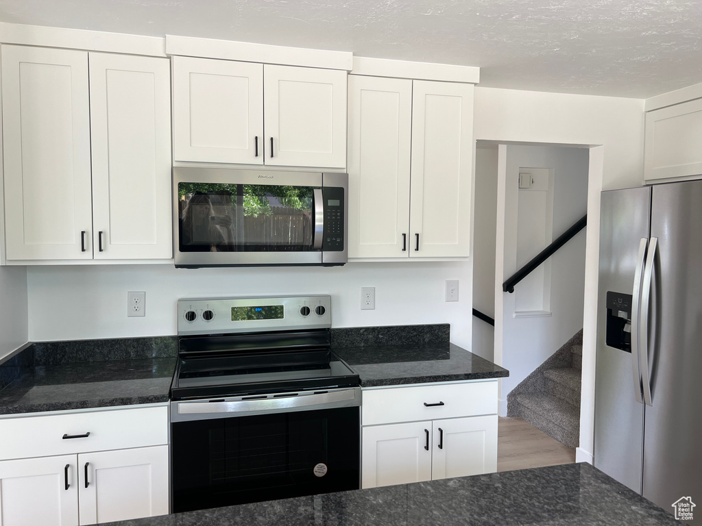 686 N PARKWAY AVE Tooele, UT 84074