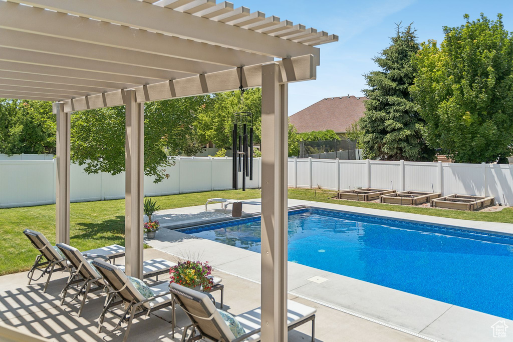 1908 W JACKSON ST Kaysville, UT 84037