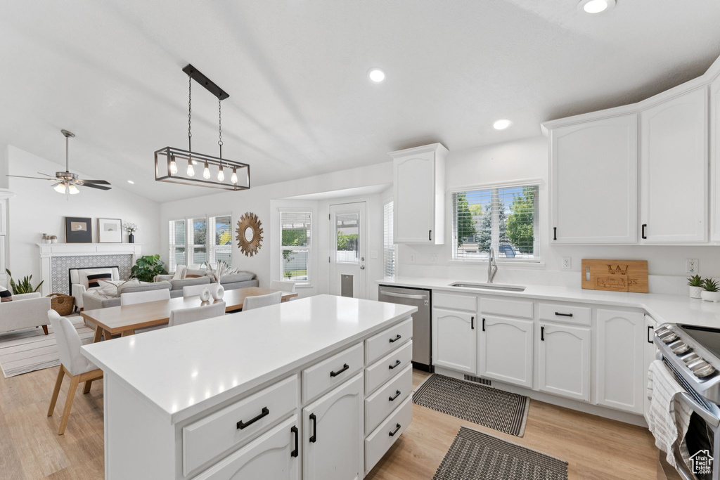 1908 W JACKSON ST Kaysville, UT 84037
