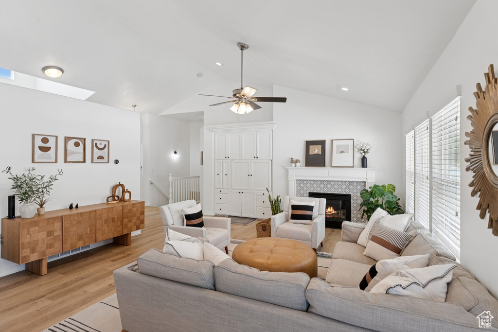 1908 W JACKSON ST Kaysville, UT 84037