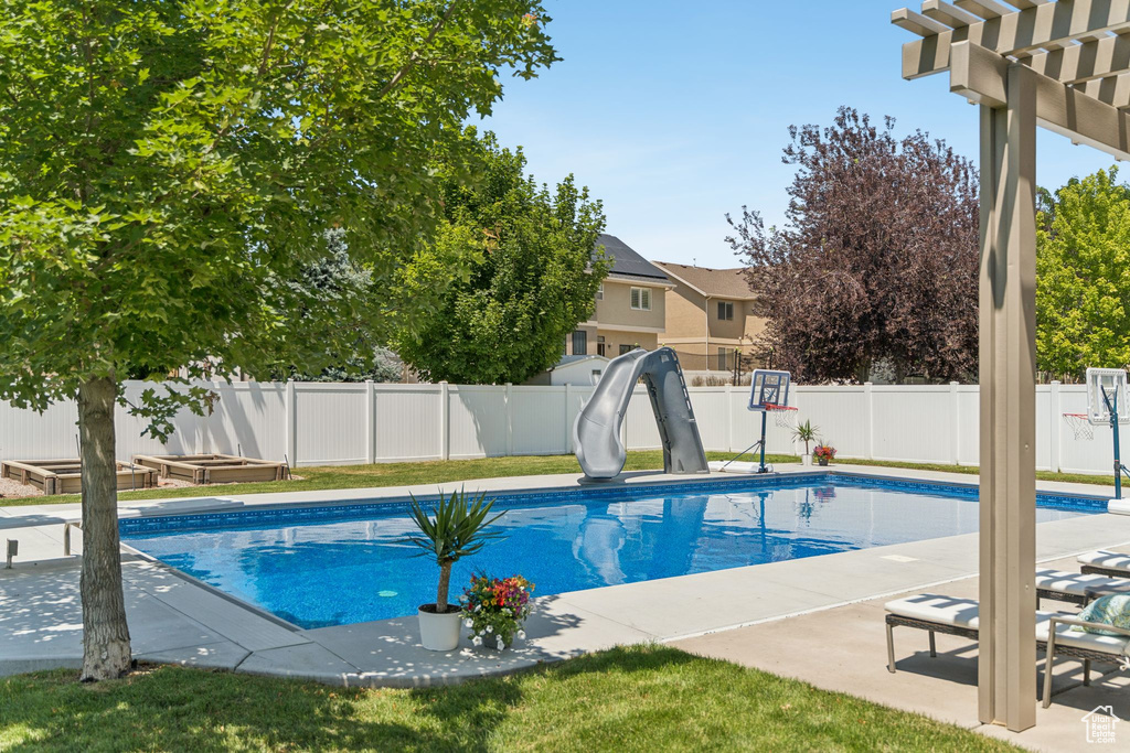 1908 W JACKSON ST Kaysville, UT 84037