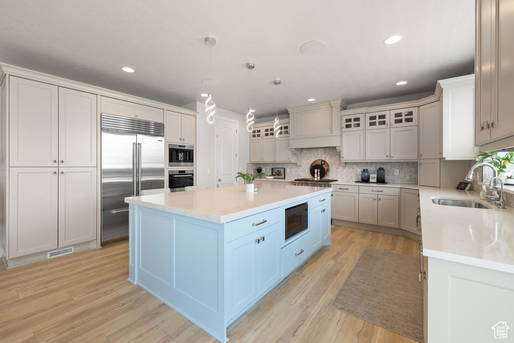 2430 N 325 E Lehi, UT 84043