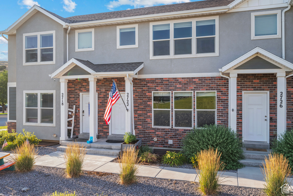 2722 E IRON BARK ALY Eagle Mountain, UT 84005