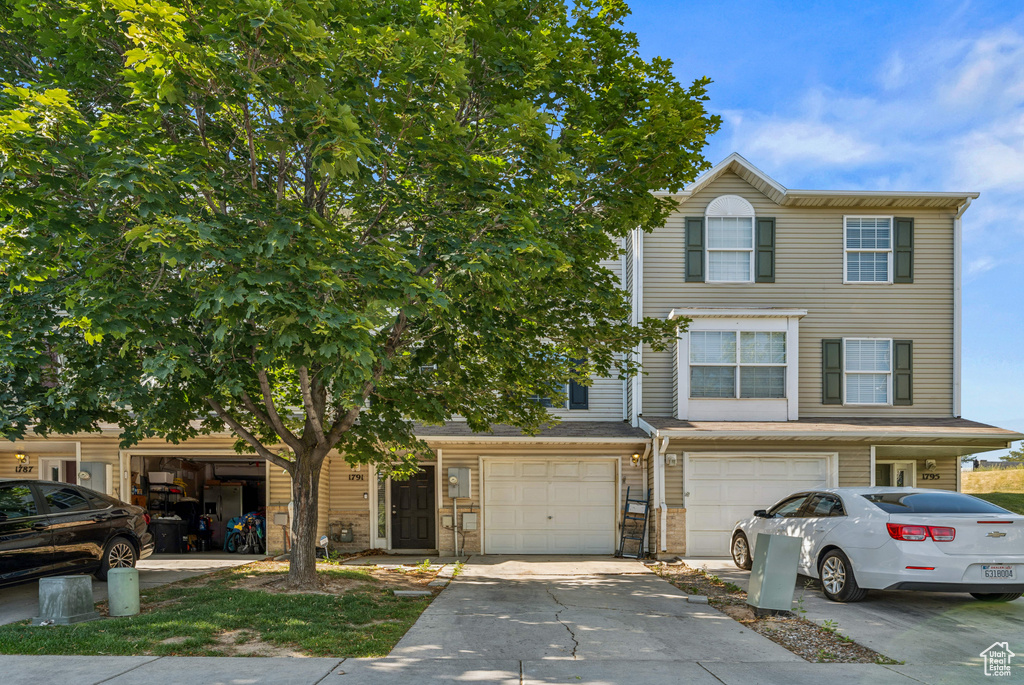 1791 W 5125 S Roy, UT 84067