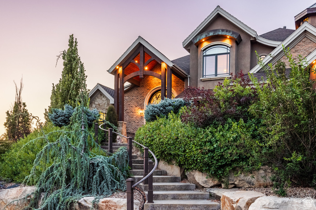 694 W CEPHUS RD Draper, UT 84020