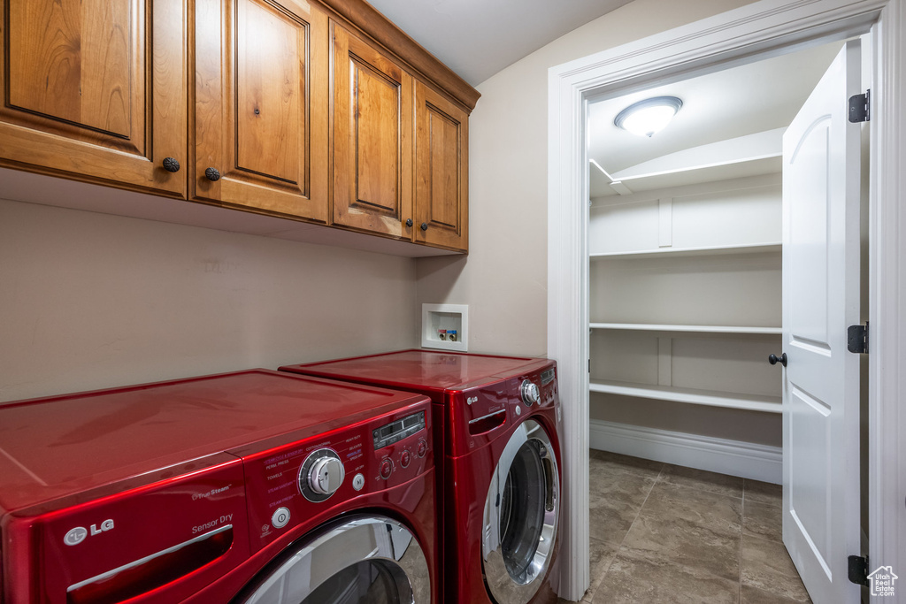 694 W CEPHUS RD Draper, UT 84020