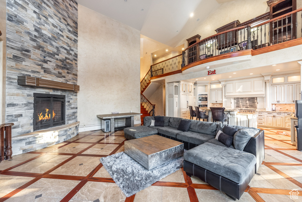 694 W CEPHUS RD Draper, UT 84020