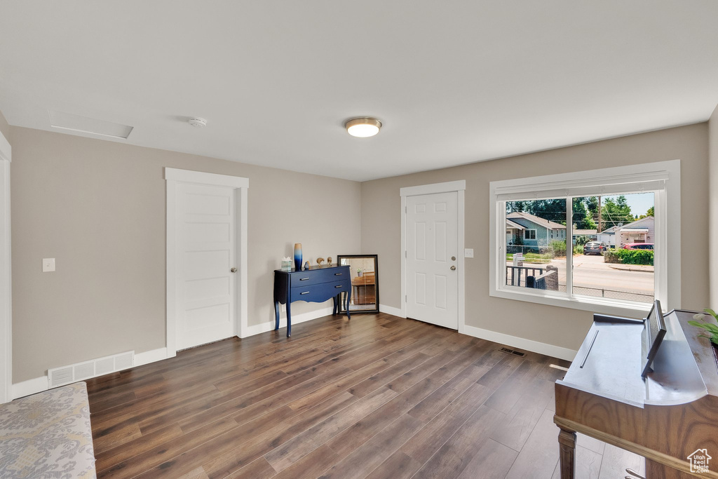209 E 2700 S South Salt Lake, UT 84115